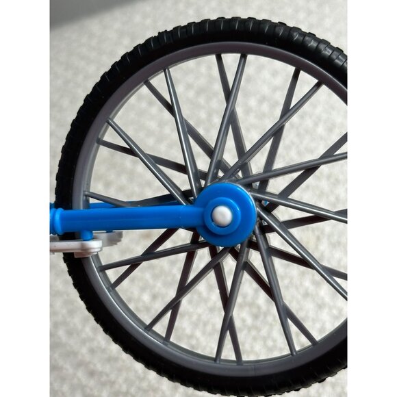 Barbie Mattell Bike kickstand 1:6 Scale Model Blue Purple White Decor - Picture 4 of 5